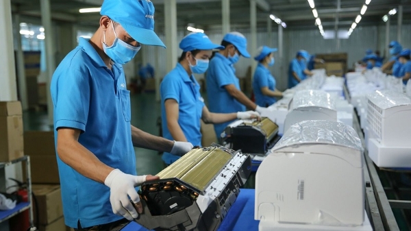 Bộ Nội vụ đang xây dựng Dự thảo về hợp đồng lao động điện tử