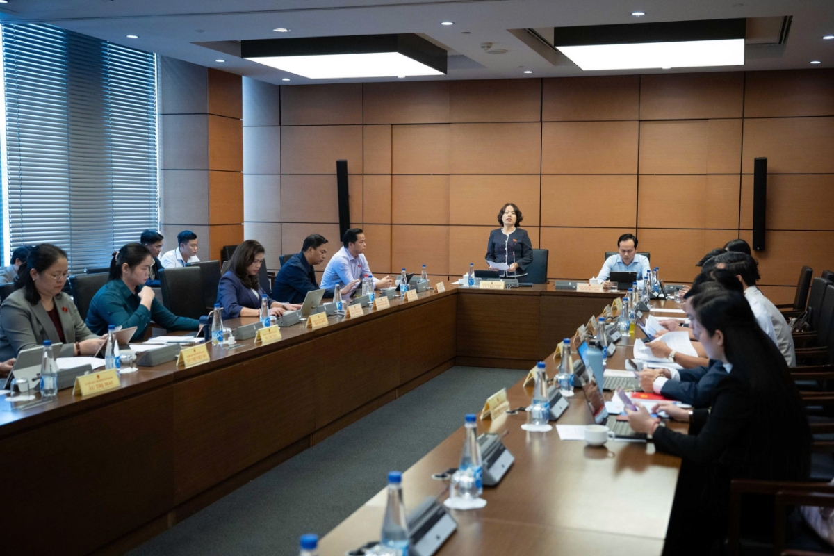 Toàn cảnh Phiên thảo luận ở Tổ 16 chiều ngày 5/11