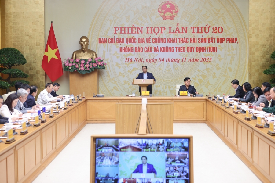 Thủ tướng Phạm Minh Chính chủ tri phiên họp. Ảnh VPG.