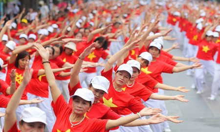 Viễn cảnh “xã hội già” đặt nền kinh tế Việt Nam trước những thách thức lớn