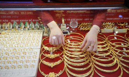 Giá vàng trong nước tăng tới 3 lần trong phiên 6/11