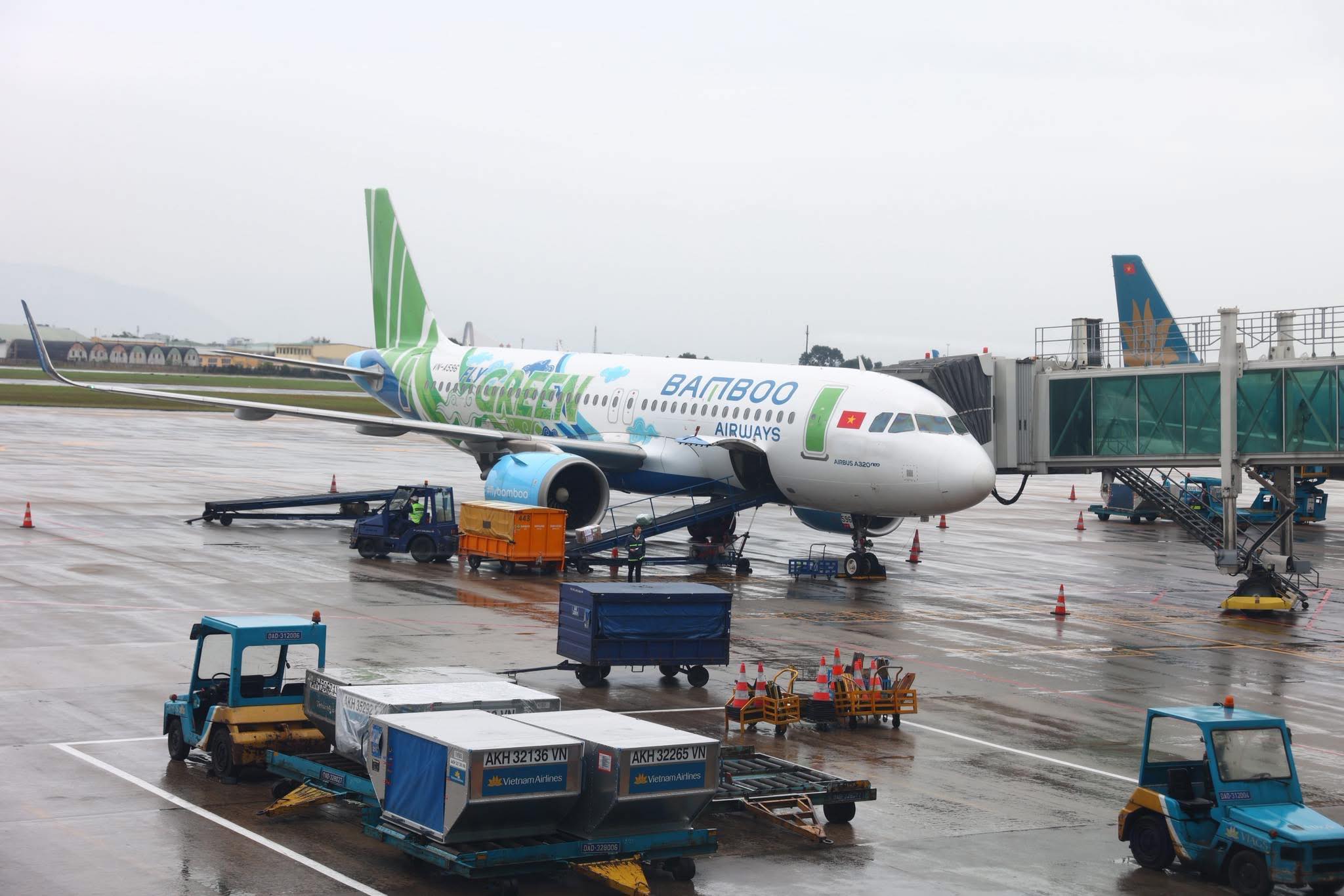 Bamboo Airways triển khai chính sách vận chuyển miễn phí hàng hóa cứu trợ đồng bào miền Trung từ ngày 5/11 đến 15/11.