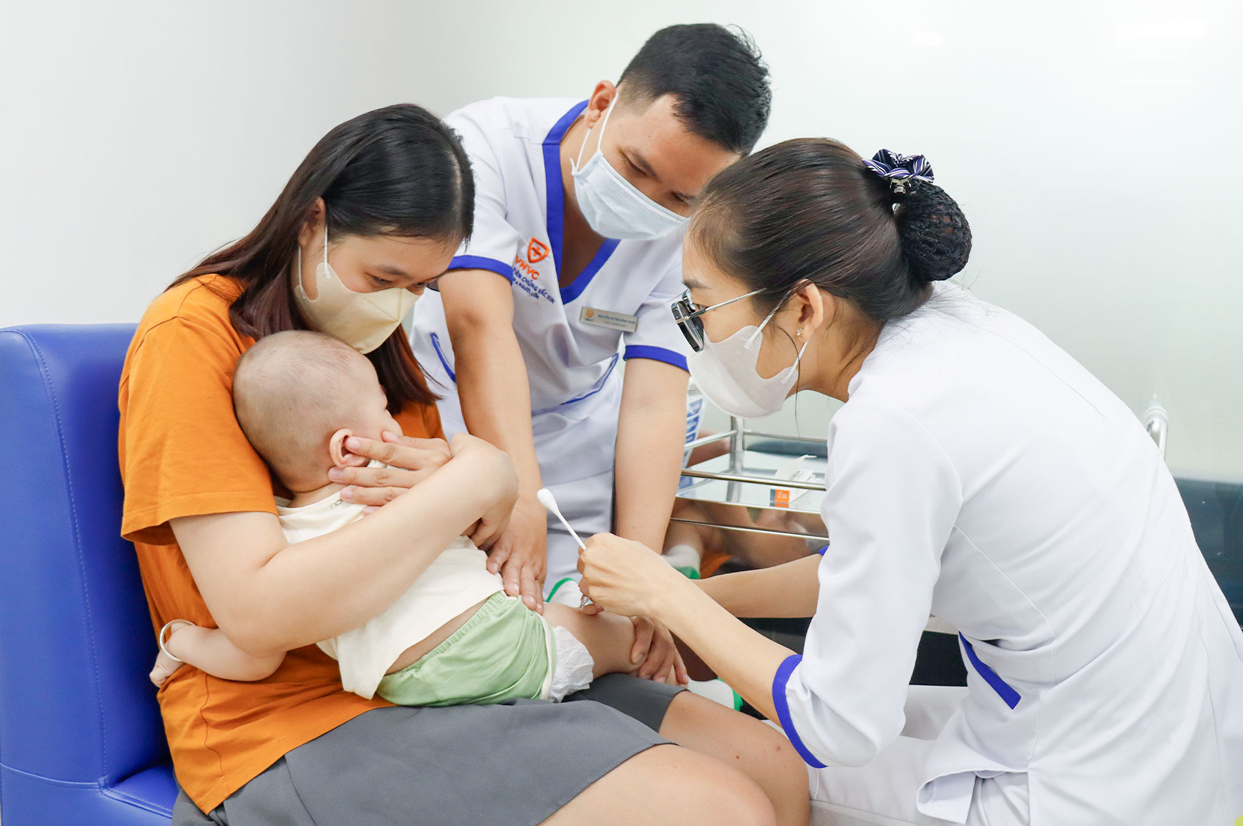 Hiện Việt Nam đã có vaccine não mô cầu bảo vệ sớm cho trẻ từ 6 tuần tuổi.