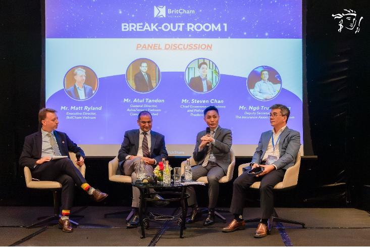 Mr. Steven Chan and fellow experts discuss ‘Insurance as an Economic Growth Engine and a Catalyst for Consumer Trust’ at the UK-Vietnam Business Summit 2025.