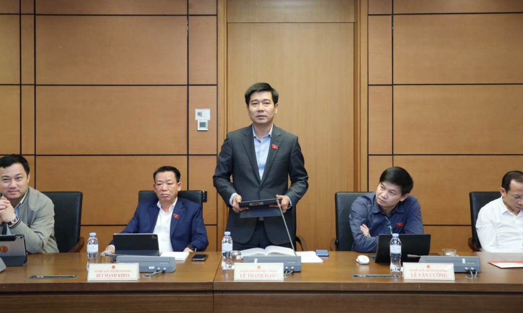 Đại biểu Lê Thanh Hoàn, đoàn đại biểu Quốc hội tỉnh Thanh Hoá. 