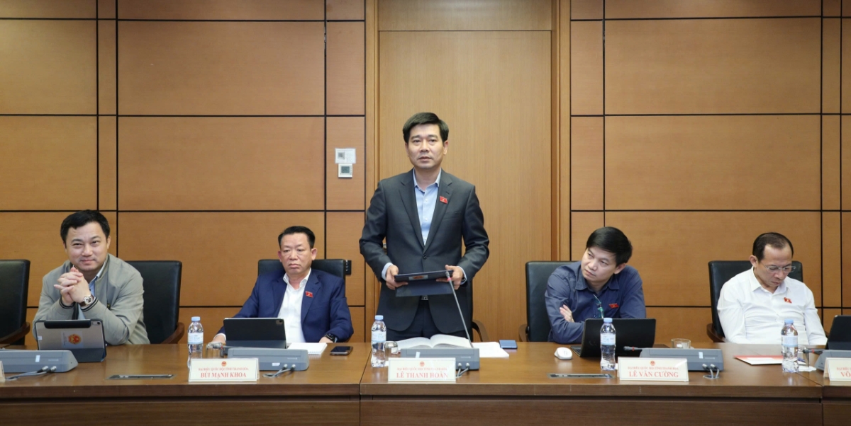 Đại biểu Lê Thanh Hoàn, đoàn đại biểu Quốc hội tỉnh Thanh Hoá. 