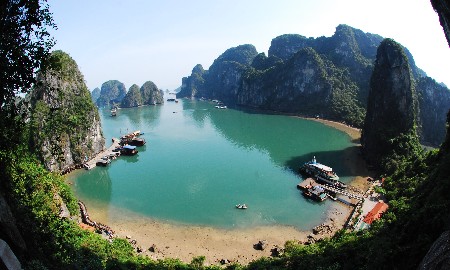 Du lịch Cát Bà dự báo sẽ tăng trưởng mạnh mẽ 2 tháng cuối năm