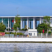 Cần Thơ: Kiến nghị Chính phủ cho phép đấu giá công khai các trụ sở, đất công dôi dư để bổ sung nguồn vốn