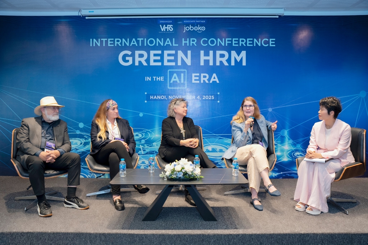 Bà Meg Bear cho rằng việc xây dựng một nền văn hóa học tập, hỗ trợ và trao quyền trở thành thước đo mới của sự phát triển bền vững