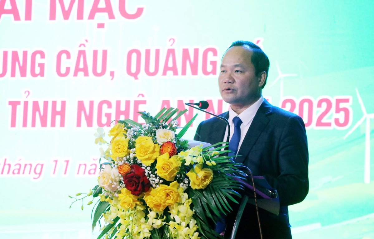 Giám đốc Sở Nông nghiệp và Môi trường Hoàng Quốc Việt phát biểu khai mạc sự kiện.