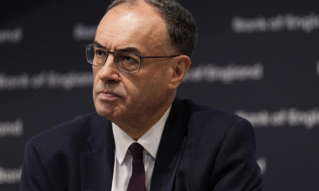 Đối mặt nhiều thách thức kinh tế, BOE giữ nguyên lãi suất