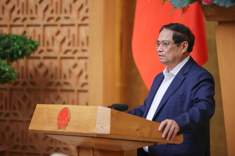 Thủ tướng chủ trì Hội nghị trực tuyến Chính phủ với 34 tỉnh thành và hơn 3.300 xã, phường, đặc khu - Ảnh: VGP