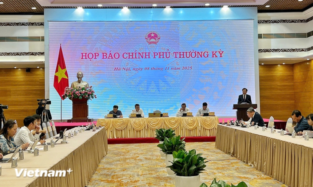 Toàn cảnh họp báo Chính phủ thường kỳ tháng 10. Ảnh: Mai Mai