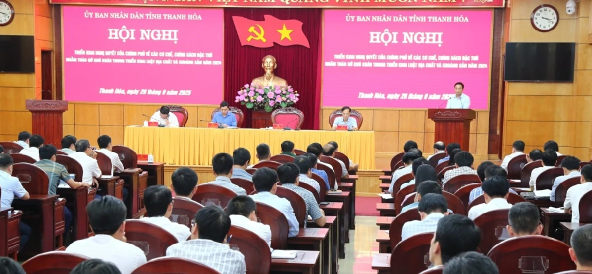 UBND tỉnh Thanh Hóa tổ chức hội nghị triển khai Nghị quyết 66.4/2025/NQ-CP ngày 21/9/2025 của Chính phủ về cơ chế đặc thù tháo gỡ khó khăn trong thực hiện Luật Địa chất và Khoáng sản 2024.
