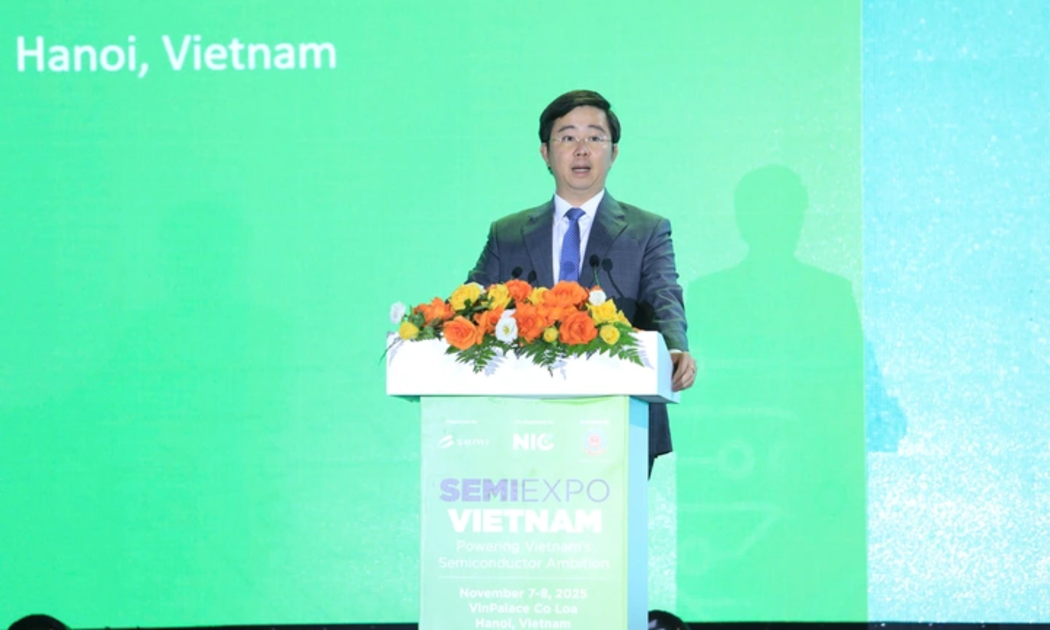 Thứ trưởng Bộ Khoa học và Công nghệ Bùi Hoàng Phương tại Triển lãm SemiExpo Vietnam 2025.