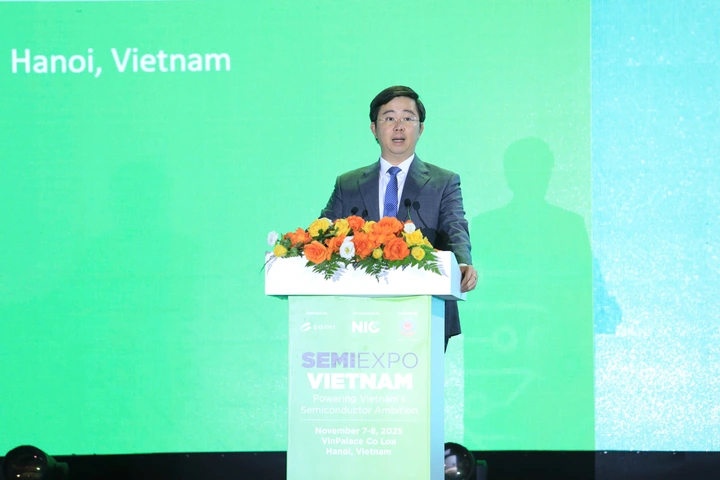 Thứ trưởng Bộ Khoa học và Công nghệ Bùi Hoàng Phương tại Triển lãm SemiExpo Vietnam 2025.