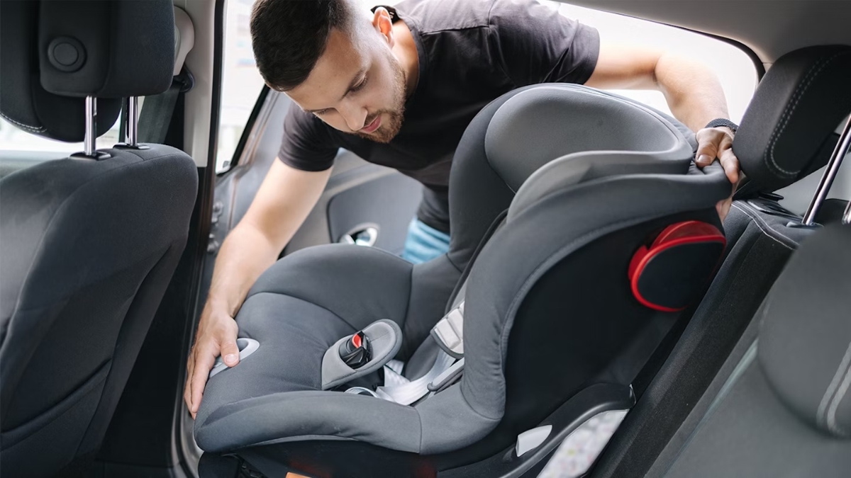 quy định ghế an toàn trẻ em từ 1/1/2026 trên ô tô cá nhân