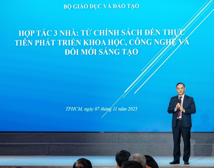Ông Trần Nam Tú: 