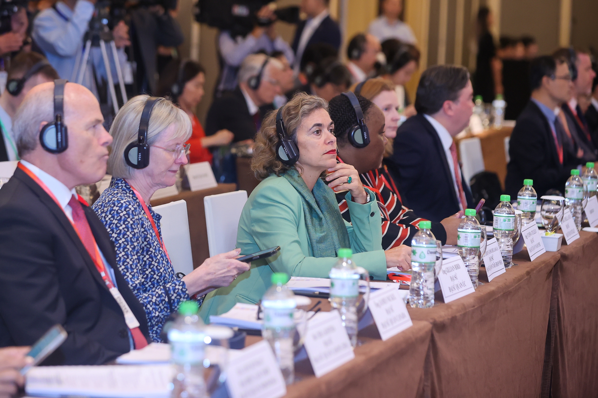 Các đại biểu tham dự diễn đàn. Ảnh: VGP.