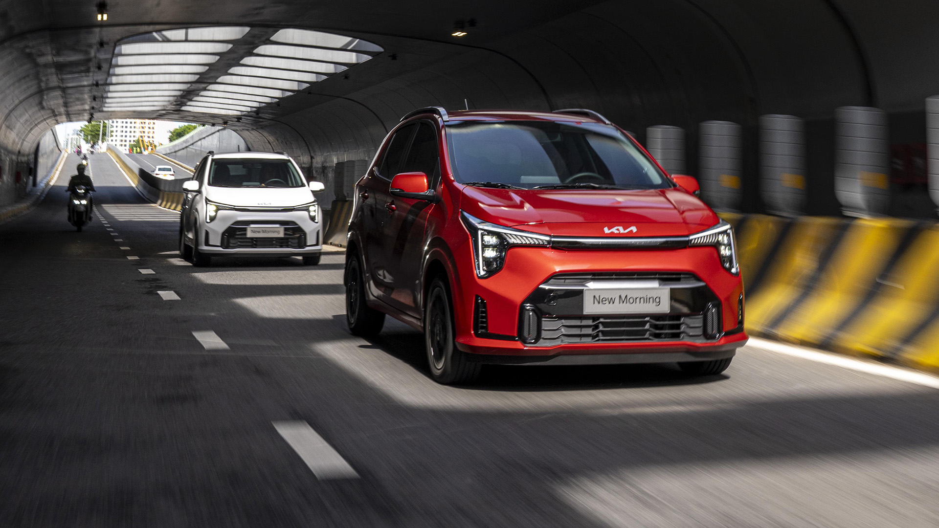 Xe cỡ nhỏ lụi tàn