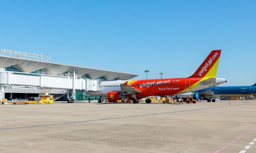 Cảng hàng không quốc tế Vinh.