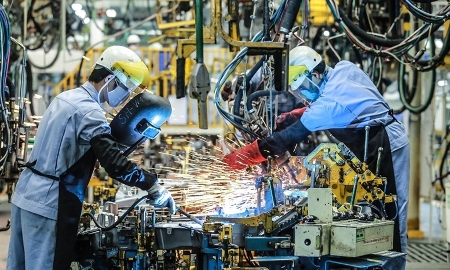 Sản xuất công nghiệp là một trong những lĩnh vực có nhiều cơ sở sử dụng năng lượng trọng điểm. Ảnh minh họa