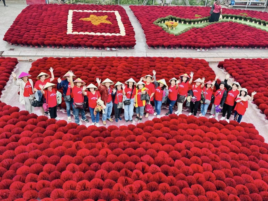 Mô hình du lịch nông nghiệp, nông thôn gắn với sản phẩm OCOP tại Quảng Phú Cầu, Hà Nội.