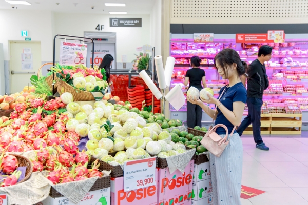 Nhiều chương trình khuyến mãi được xem là “cú hích” cho thị trường cuối năm.