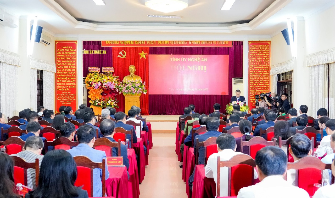 Toàn cảnh hội nghị. Ảnh: Phạm Bằng