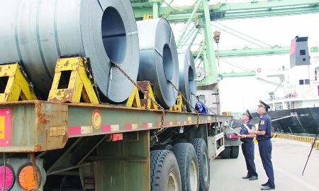 10 tháng năm 2025, sản lượng xuất khẩu thép, phôi thép của Hà Tĩnh giảm mạnh so với cùng kỳ năm trước.