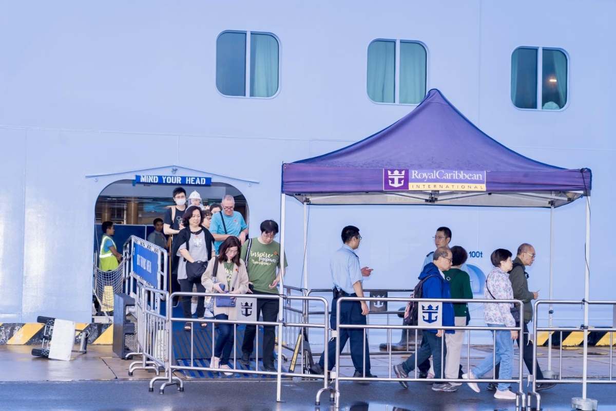 Để đón đầu thị trường, các địa phương ven biển hiện đang đề xuất xây dựng cảng du lịch chuyên biệt.