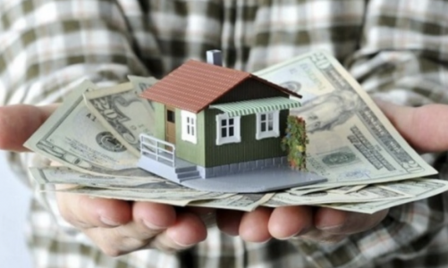 Huy động vốn chậm lại tạo áp lực lên mặt bằng lãi suất