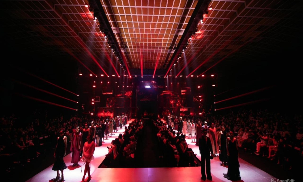 Ảnh: Vietnam International Fashion Week