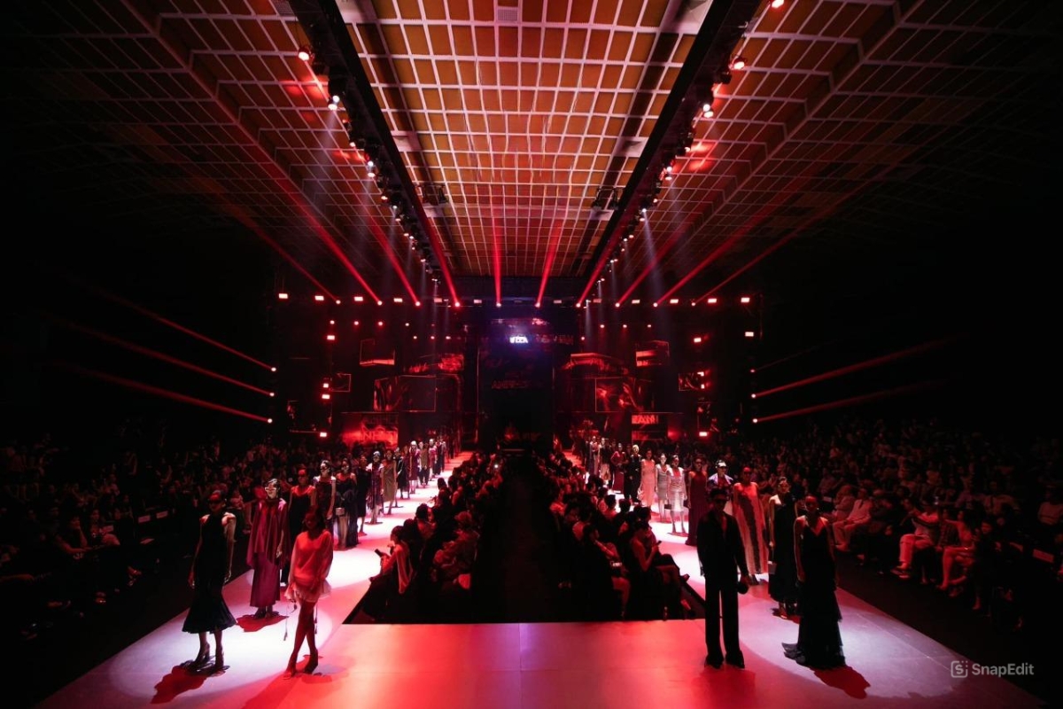 Ảnh: Vietnam International Fashion Week