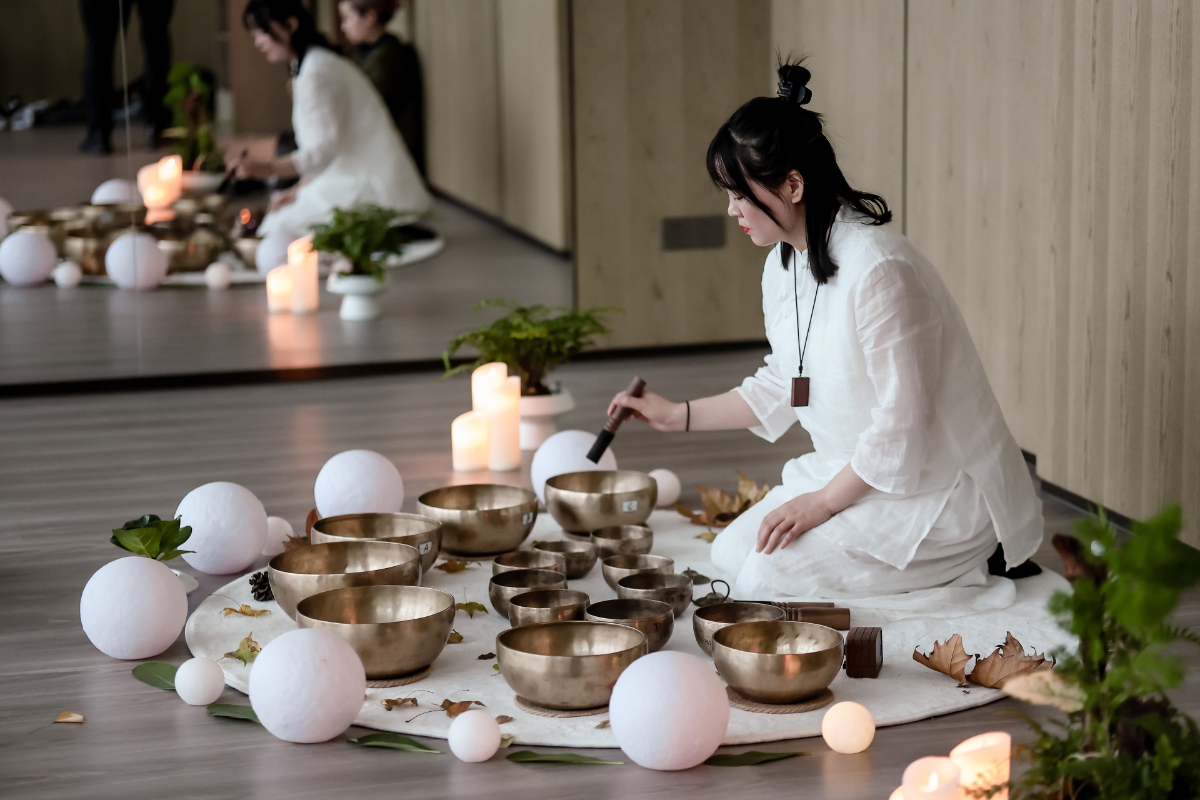 Giới thượng lưu&nbsp;coi trọng đời sống tinh thần, phong thủy và thực hành Phật giáo.