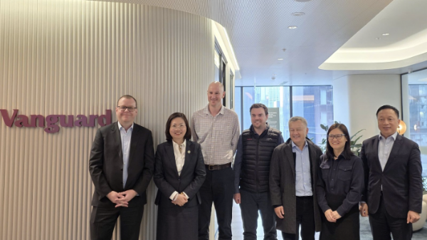 Quỹ Vanguard lớn nhất thế giới mở tài khoản chứng khoán đầu tư vào Việt Nam sau khi nâng hạng 