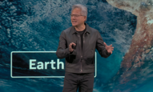 CEO Nvidia cảnh báo Hoa Kỳ phải “bứt tốc” khi Trung Quốc tiến bộ trong AI.