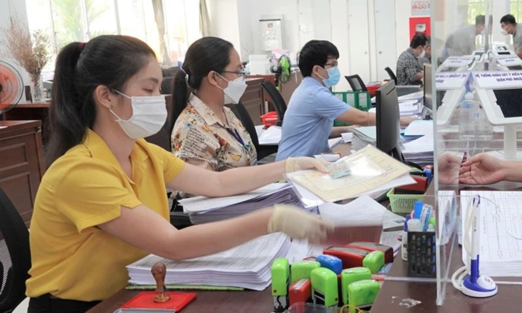 Bộ Nội vụ hướng dẫn đối tượng tiếp nhận vào làm công chức