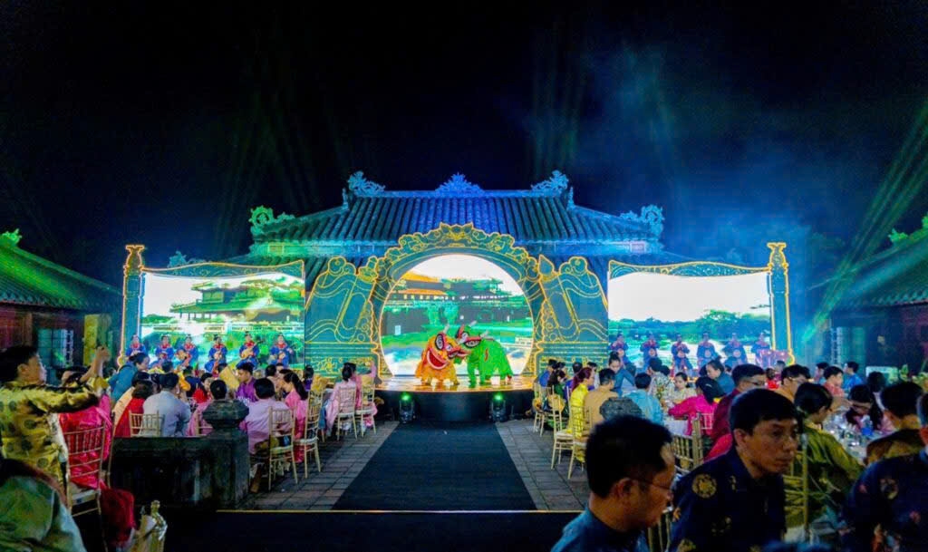 Sự kiện sẽ&nbsp;kết nối các đầu bếp sao Michelin danh tiếng và những nghệ nhân ẩm thực Việt.