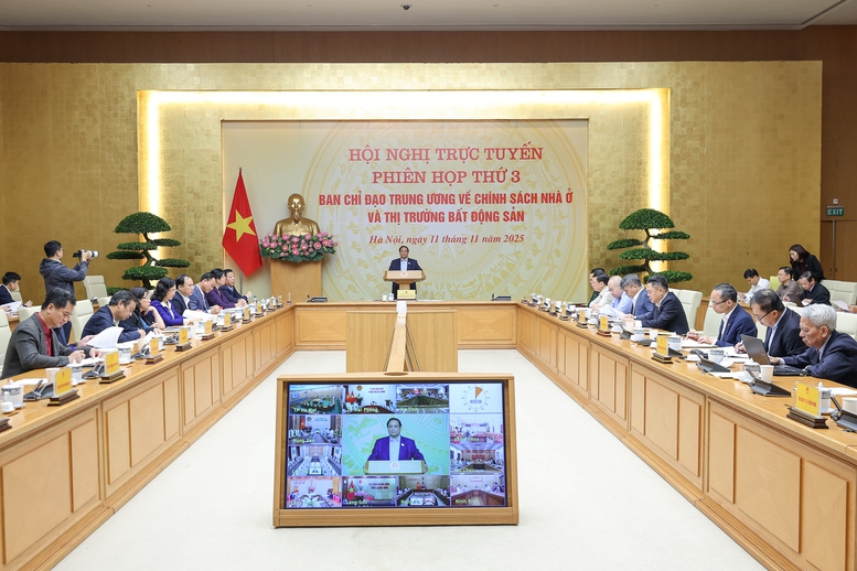 Thủ tướng Phạm Minh Chính, Trưởng Ban Chỉ đạo Trung ương về chính sách nhà ở và thị trường bất động sản, chủ trì phiên họp thứ 3 của Ban Chỉ đạo - Ảnh: VGP