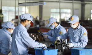 Tuyệt đối không cắt giảm tiền lương khác khi tăng lương tối thiểu