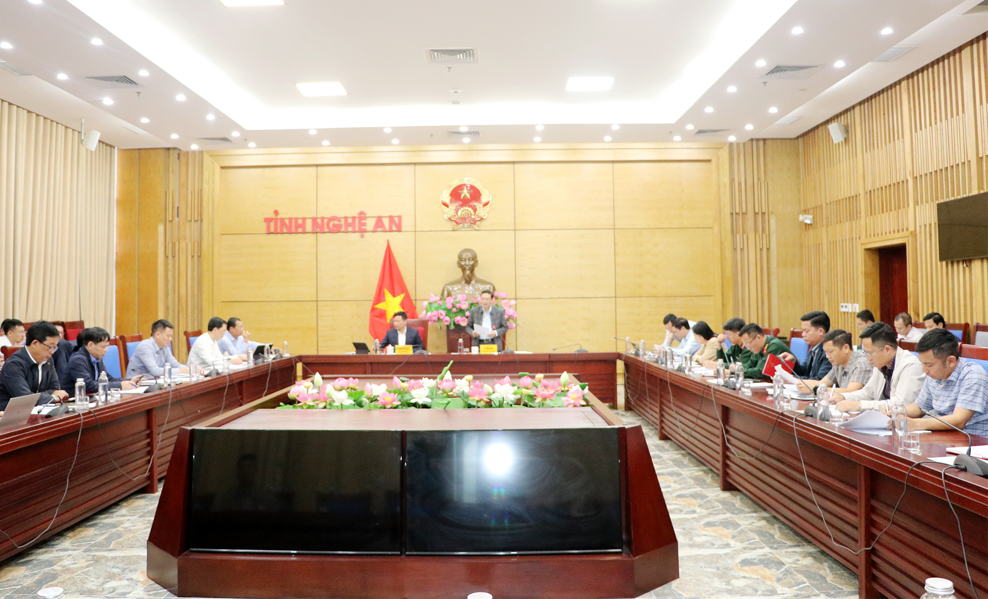 Toàn cảnh cuộc họp