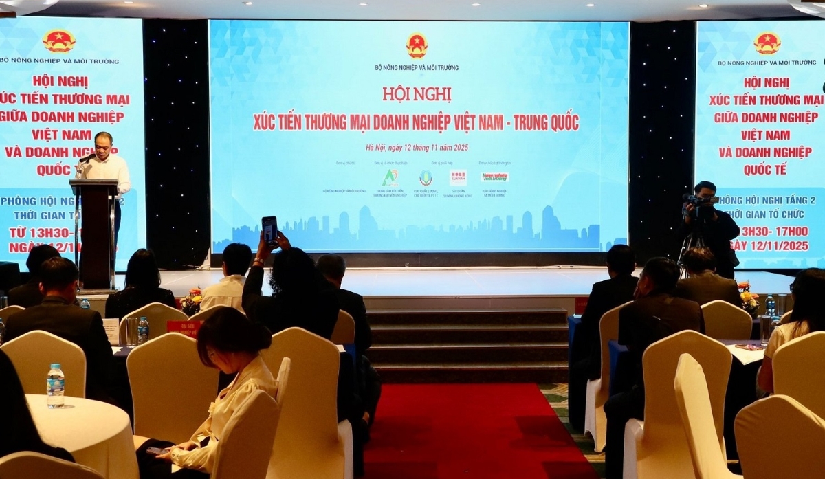 Diễn đàn xúc tiến thương mại giữa doanh nghiệp Việt Nam - Trung Quốc.