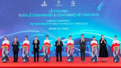 Vietnam Industry and Technology Week 2025 opens in Hanoi
