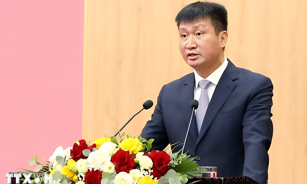 Tân Chủ tịch UBND tỉnh Ninh Bình Trần Huy Tuấn