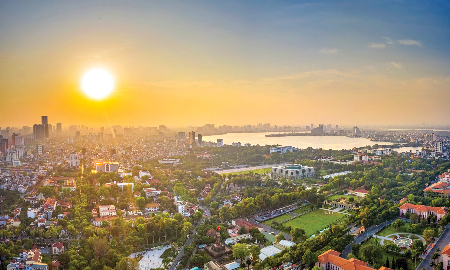 Kinh tế Việt Nam 10 tháng 2025: Ổn định vĩ mô vững chắc, hướng tới tam giác chiến lược phát triển mới