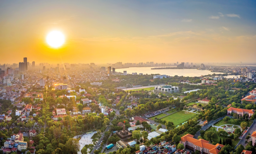 Kinh tế Việt Nam 10 tháng 2025: Ổn định vĩ mô vững chắc, hướng tới tam giác chiến lược phát triển mới