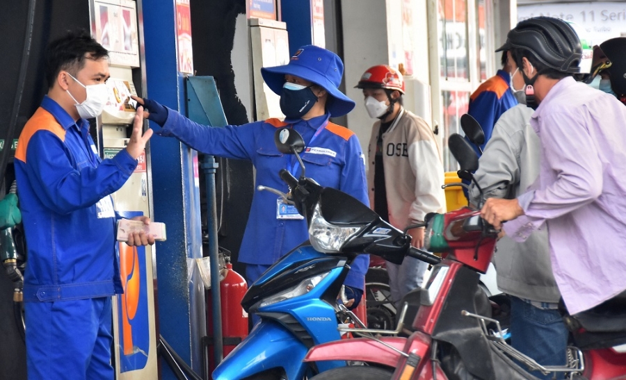 Giá các mặt hàng xăng đồng loạt tăng từ chiều 13/11/2025.