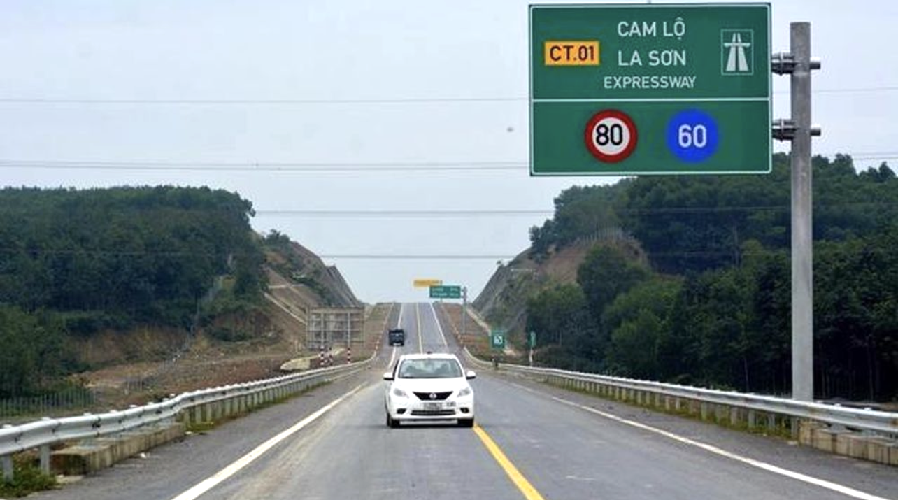 Cao tốc Cam Lộ - La Sơn