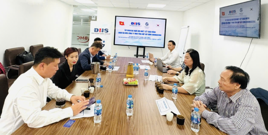 Buổi làm việc giữa hai bên